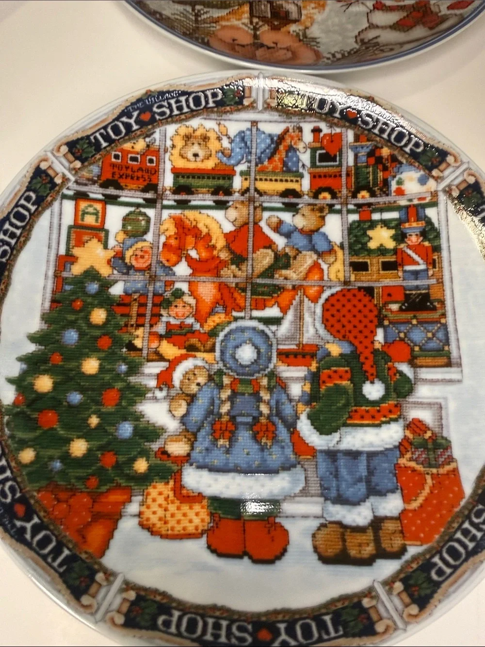Royal Norfolk Holiday Ceramic Plate Set - Red, Green, Blue, White Accents